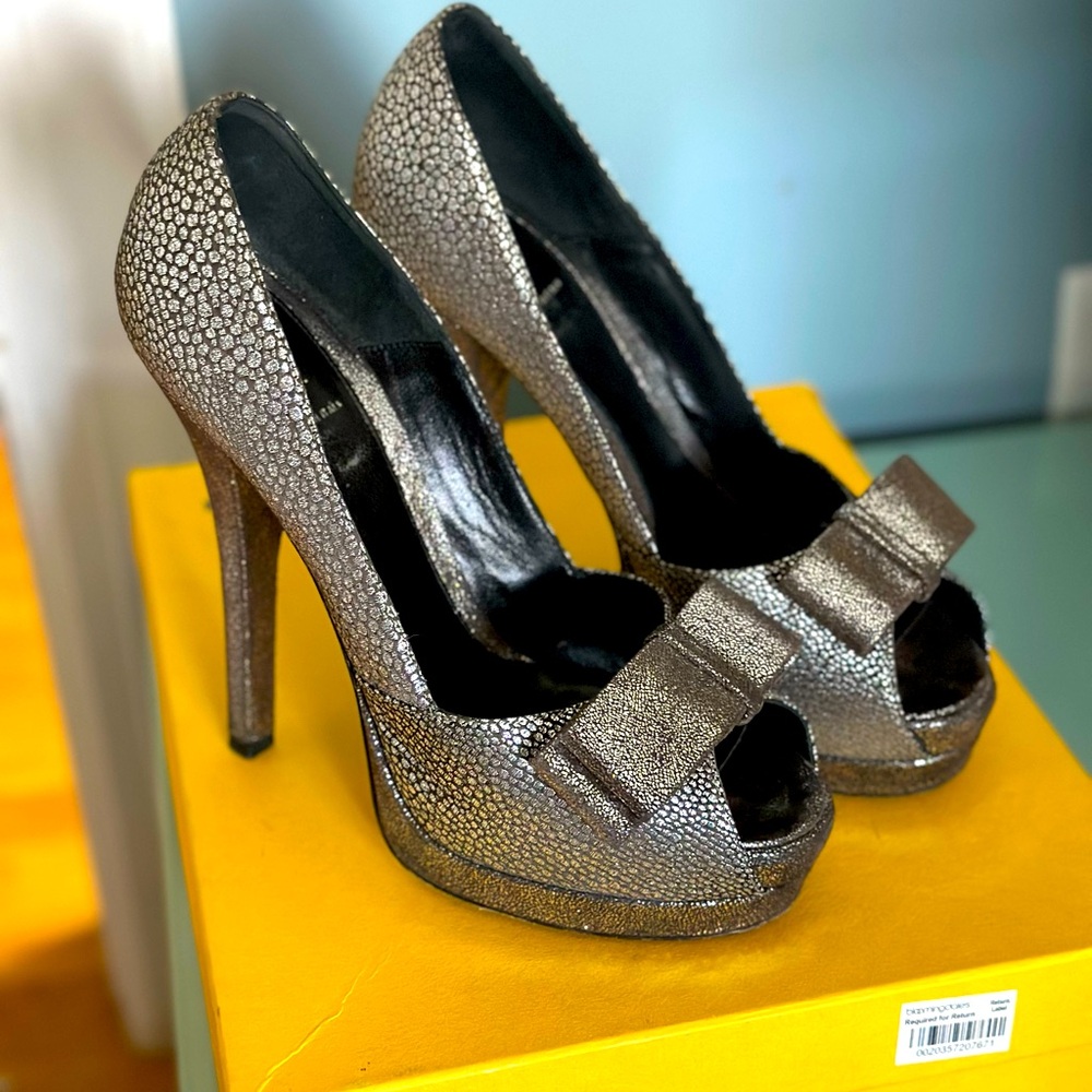 Fendi shoes
